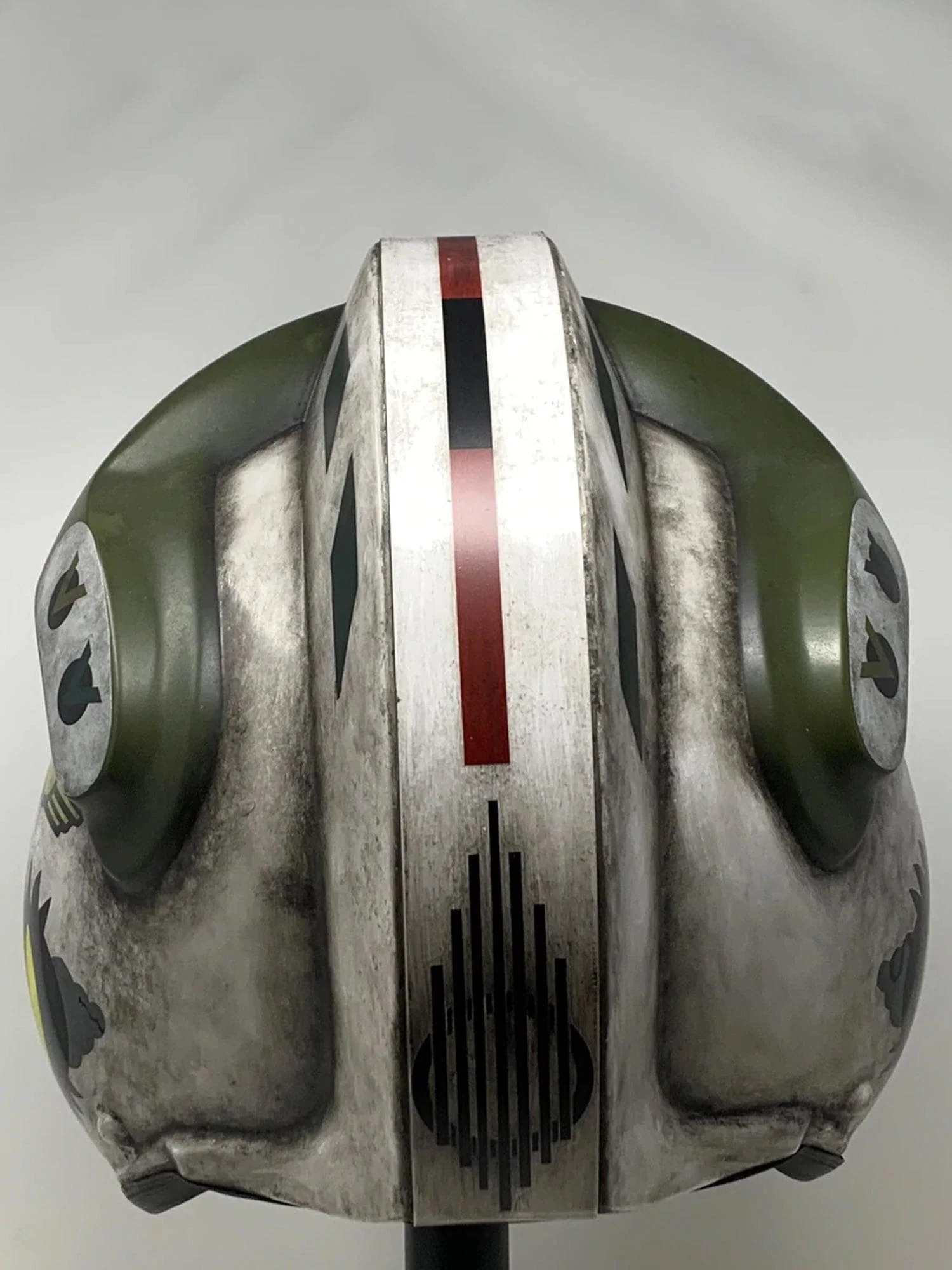 Denuo Novo Star Wars Gold Leader X-wing Helmet Accessory - Image 5